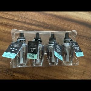 Set of 4 Wallflower Fragrance Refill Laundry Day